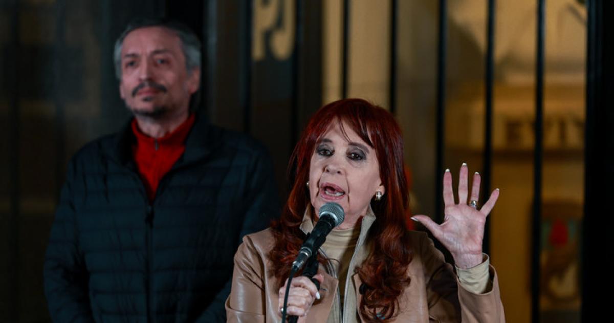 Cristina Kirchner deberaacute devolver 85000 millones al Estado  