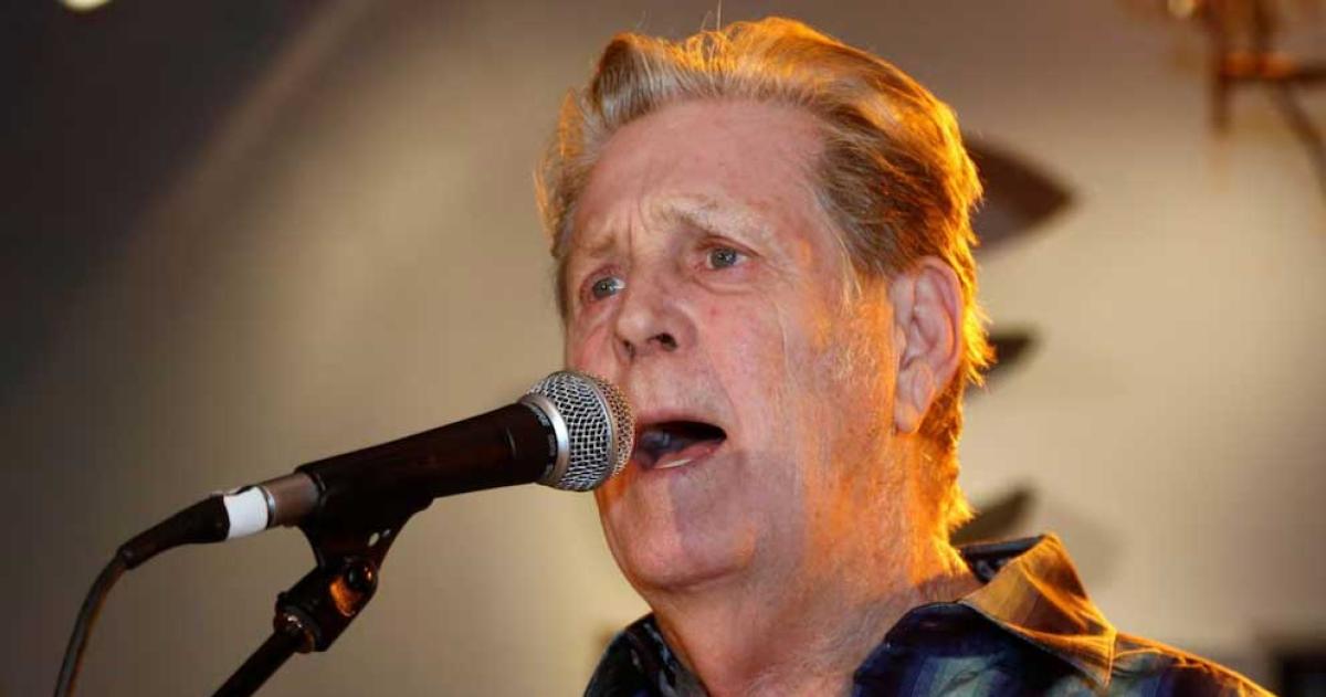 Murioacute Brian Wilson muacutesico fundador de los Beach Boys