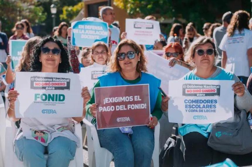 UTELPa realiza hoy un paro docente cuestionado por Educacioacuten