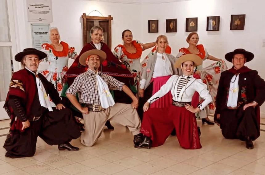 El Folclore pampeano de gira por Francia