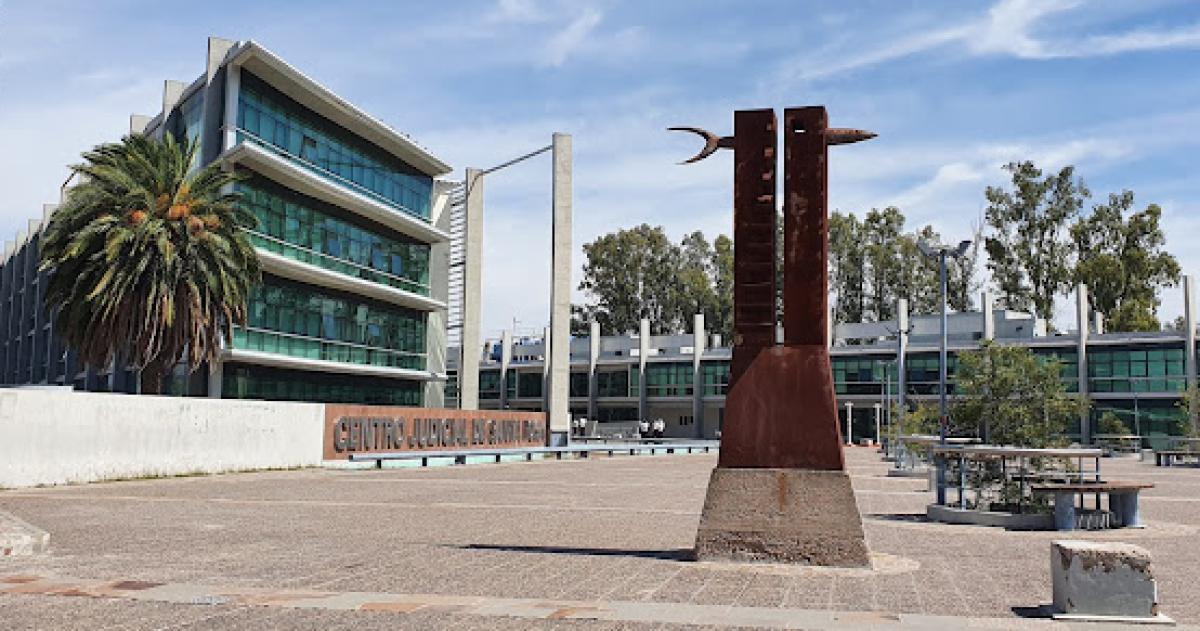 Tres antildeos de caacutercel dos cuentos del tiacuteo uno de 150 mil doacutelares
