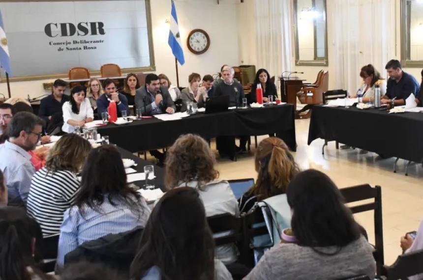 Uber caballos sueltos y RTO los temas de discusioacuten en el Concejo Deliberante