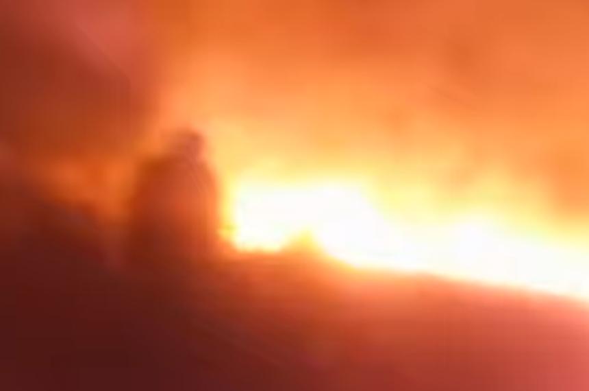 Incendio de pastizales generoacute alerta en El Nuevo Salitral