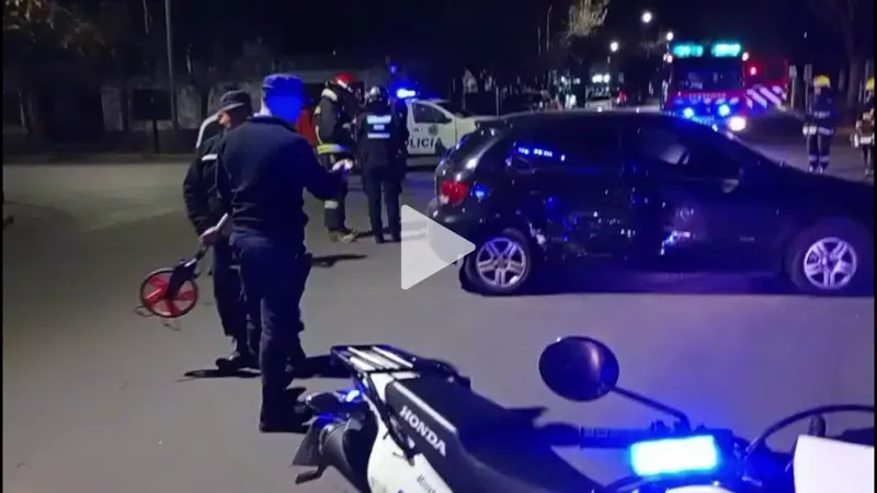 Cuatro heridos entre ellos dos menores tras un fuerte choque en General Pico