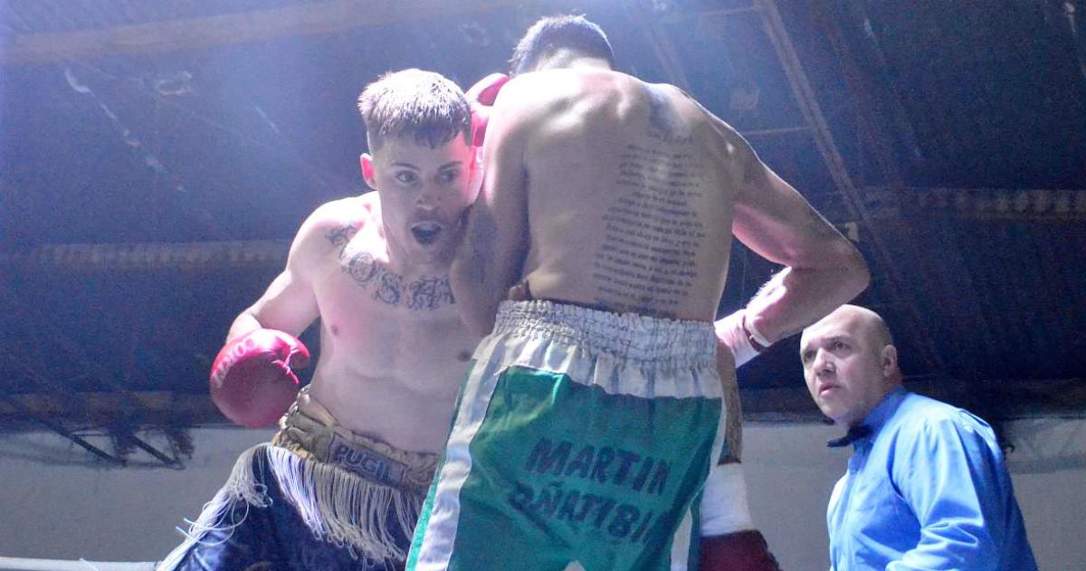 Una noche redonda en el ring de Villa Parque