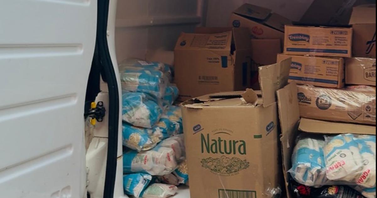 El municipio de Pico entregoacute mercaderiacutea aportada por el Banco de alimentos 