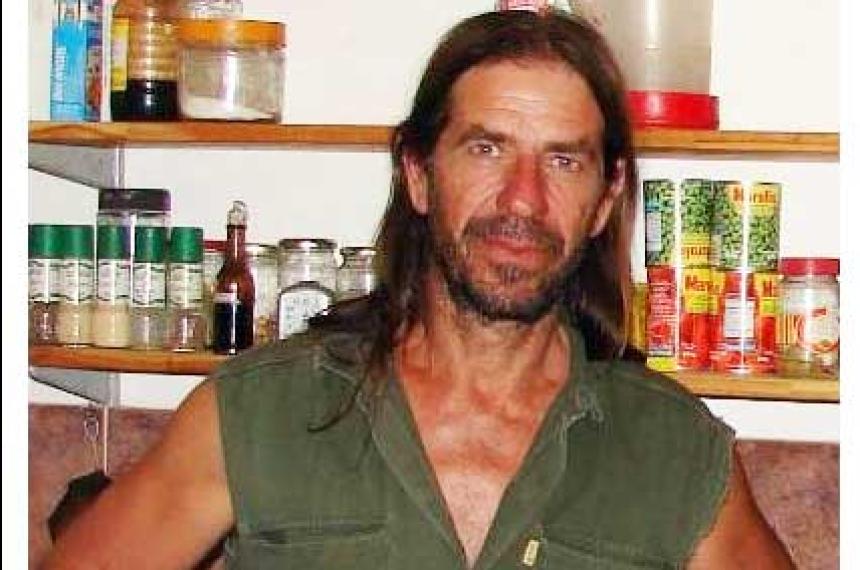 Adioacutes a Alberto Torroba el navegante pampeano que cruzoacute el Paciacutefico sin instrumentos