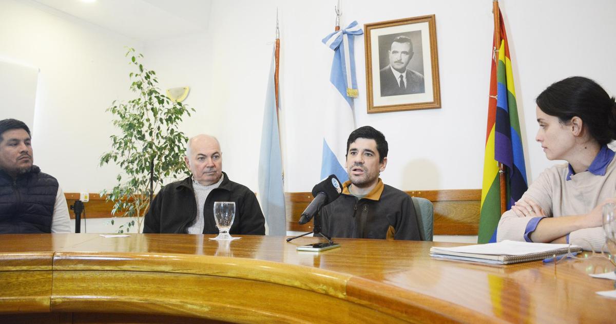 La CPE inauguroacute red de fibra oacuteptica al hogar en Toay