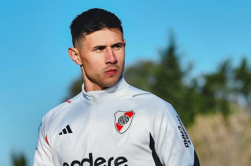 River evaluacutea un reemplazo de Driussi