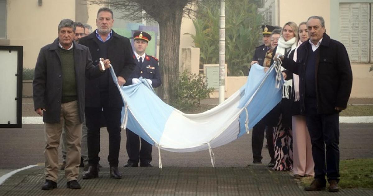 El Gobierno provincial acompantildeoacute el 115deg aniversario de Embajador Martini