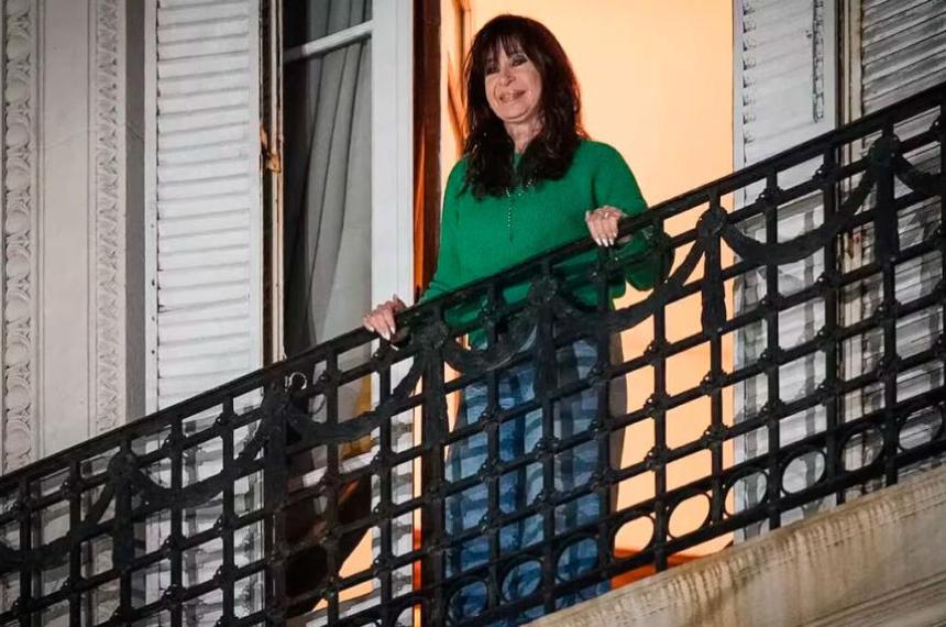 Nuevo reclamo de Cristina Kirchner- le pidioacute a la Justicia recibir visitas sin autorizacioacuten oficial