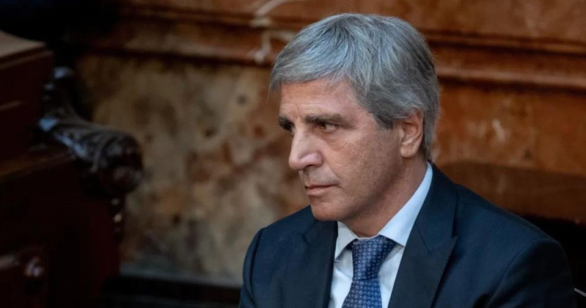 Dura respuesta de Luis Caputo a las criacuteticas de Wado de Pedro- Burro basura y corrupto