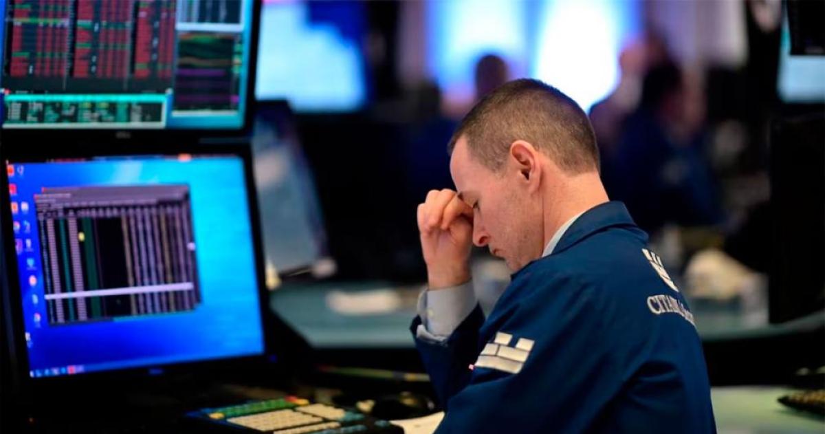 Fuerte retroceso de acciones argentinas en Wall Street en medio de la tensioacuten internacional