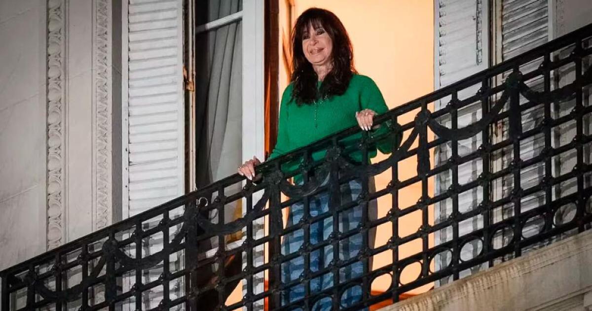 Nuevo reclamo de Cristina Kirchner- le pidioacute a la Justicia recibir visitas sin autorizacioacuten oficial