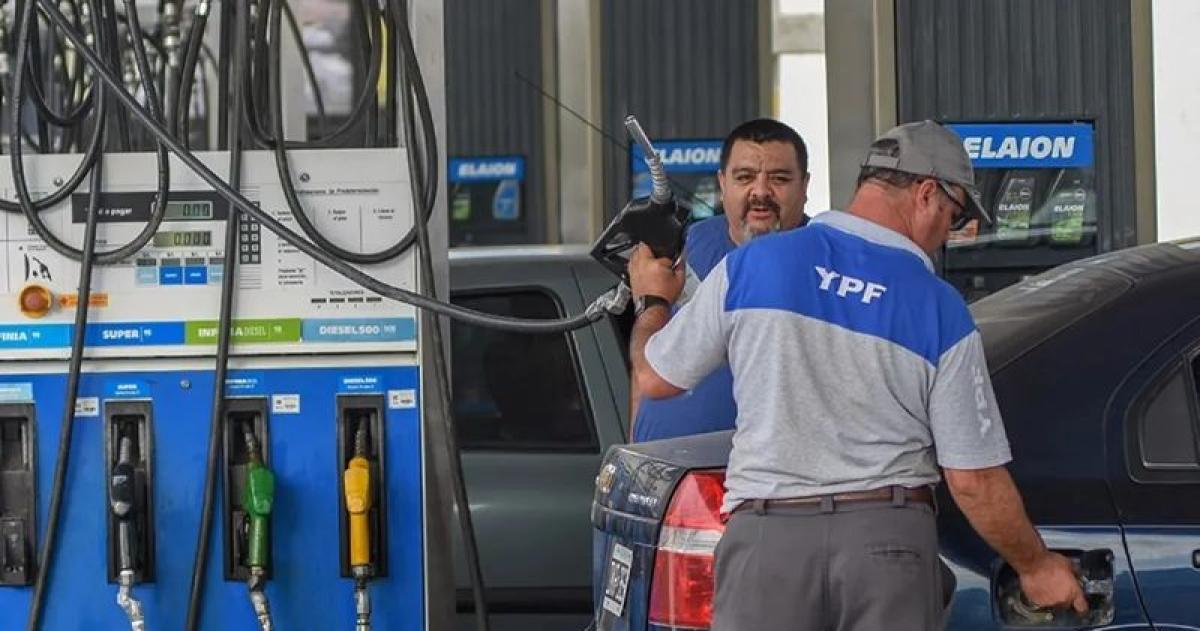 Se viene nuevo aumento del 5-en-porciento- en el precio de las naftas y el gasoil