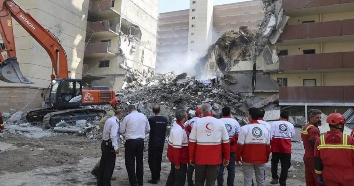 Iraacuten confirmoacute al menos 430 muertos por ataques israeliacutees