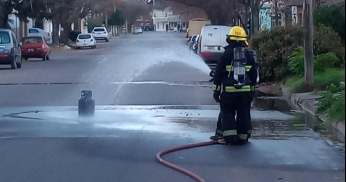 Incendio de una garrafa generoacute alerta en General Pico