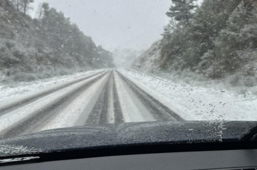 El aire polar avanza sobre el sudoeste bonaerense con reportes de nieve