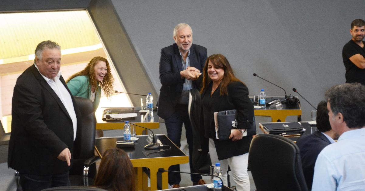 Demora en la legislatura pone en jaque la concesioacuten de El Medanito