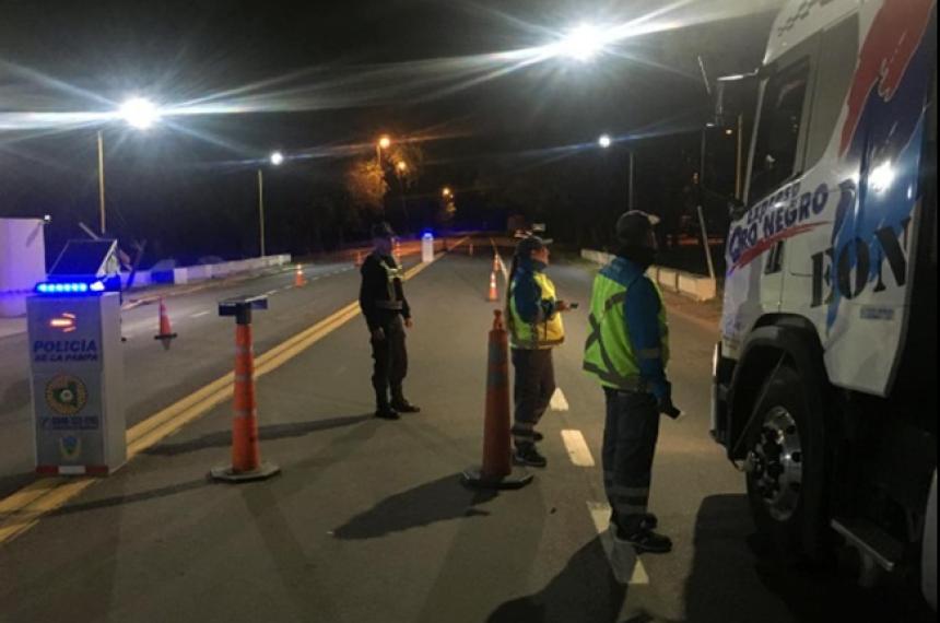 Dos camioneros dieron positivo de alcoholemia en Catriloacute