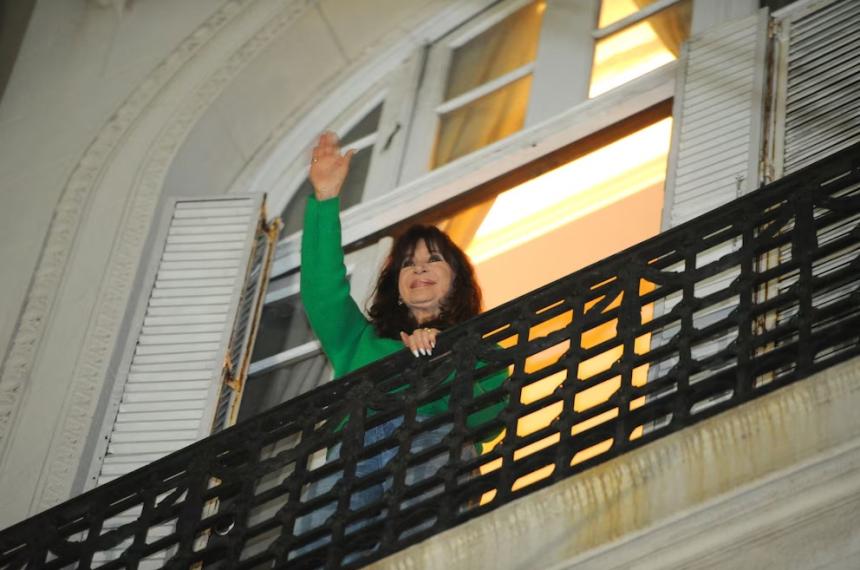 La Caacutemara revisaraacute el reacutegimen de visitas de Cristina Kirchner en su prisioacuten domiciliaria