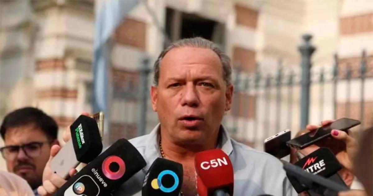 La truchada de Berni y su esposa- pasajes gratis y cobertura en el Congreso