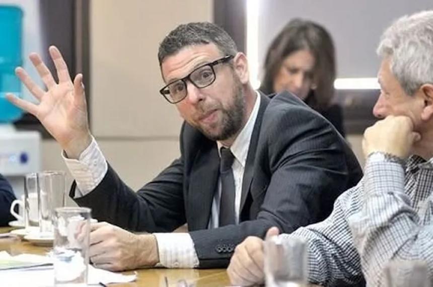 Medanito- la Secretariacutea de Energiacutea salioacute a responderle al vernismo