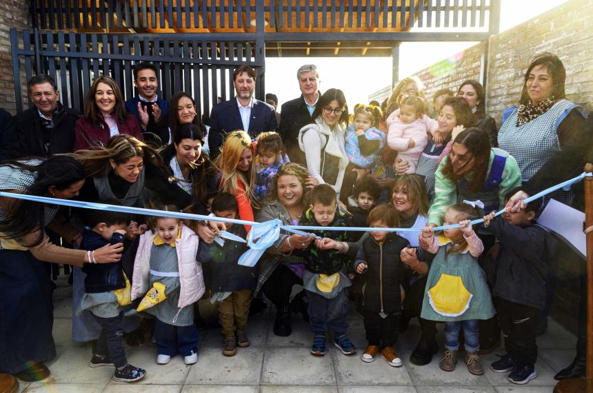 Ziliotto inauguroacute el CDI Primeras Huellas en Ingeniero Luiggi 