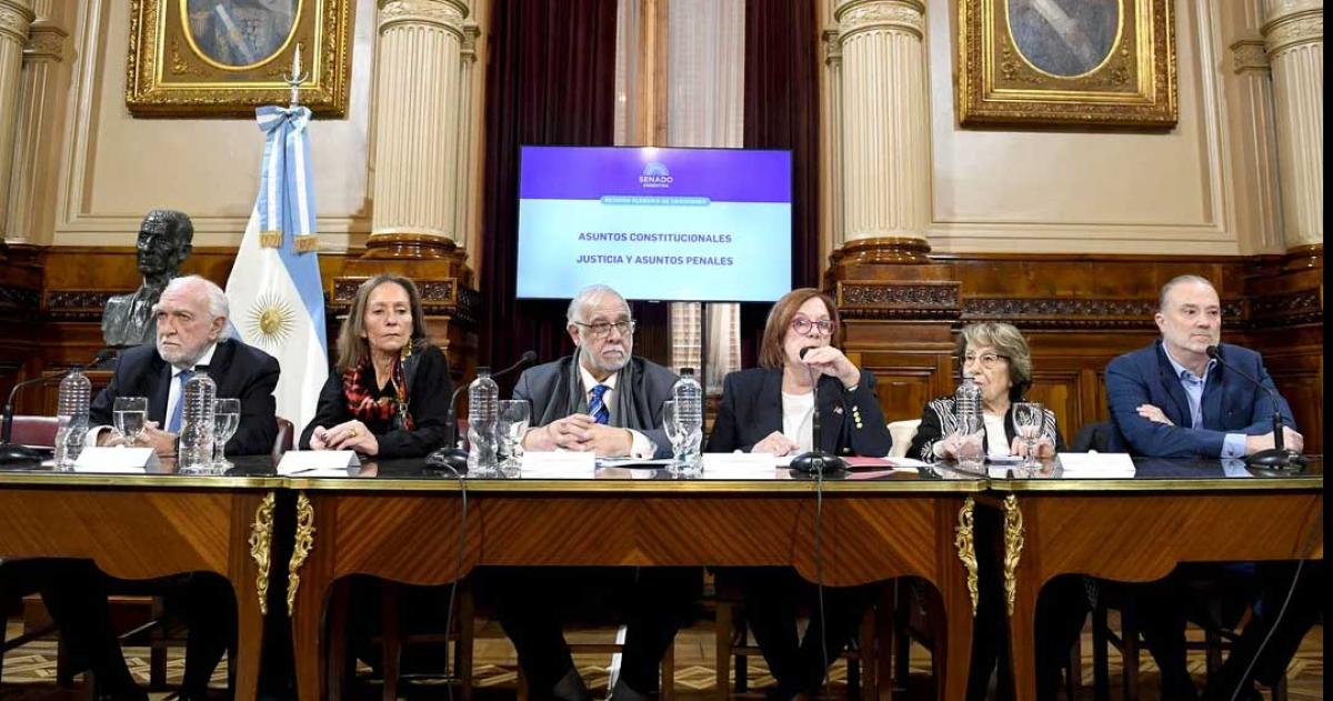 El Senado retomoacute la discusioacuten por la ampliacioacuten de la Corte Suprema con criacuteticas de juristas