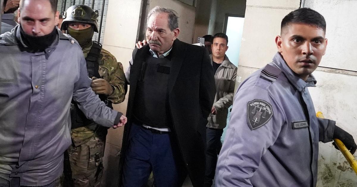  Joseacute Alperovich condenado por abuso sexual de su sobrina beneficiado con prisioacuten domiciliaria