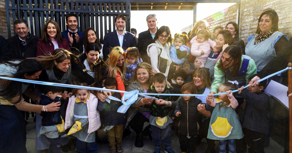 Ziliotto inauguroacute el CDI Primeras Huellas en Ingeniero Luiggi 