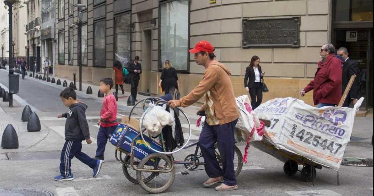 El 10 por ciento maacutes rico de la poblacioacuten gana 15 veces maacutes que el 10-en-porciento- maacutes pobre
