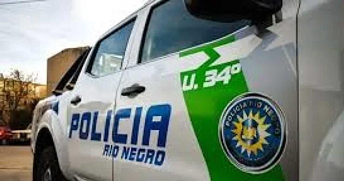 Conmocioacuten en General Roca- un hombre en situacioacuten de calle murioacute de friacuteo en la vereda