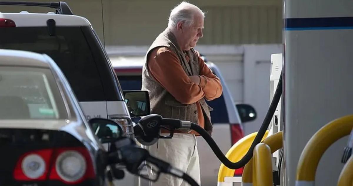 Cayoacute la venta de combustible en La Pampa- -41-en-porciento- interanual en mayo
