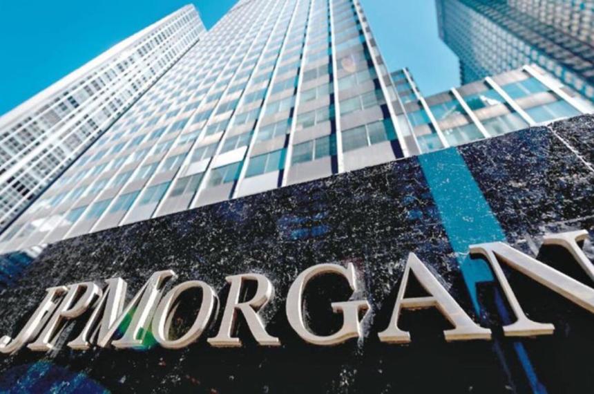 Criacutetico informe de JP Morgan- recomienda dar un paso atraacutes con bonos argentinos