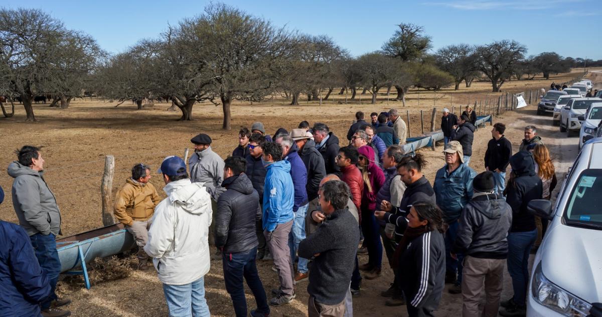 Realizaron jornada sobre el manejo sustentable del bosque nativo en Rucanelo