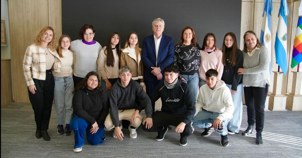 Joacutevenes piden a Ziliotto que interceda ante Nacioacuten por ajustes en la Infancia