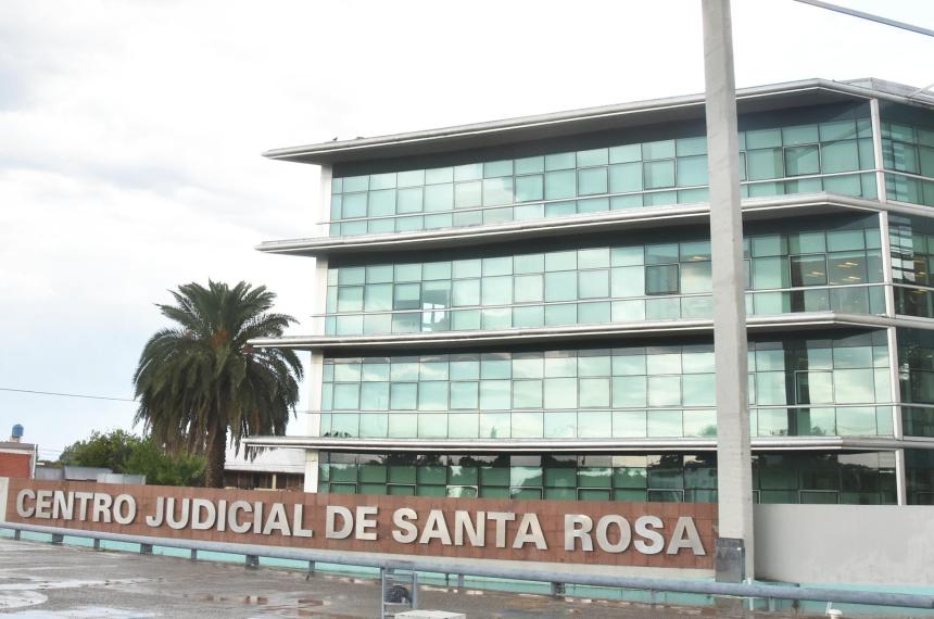Cuota alimentaria de 300000 maacutes cobertura de gastos escolares y de salud