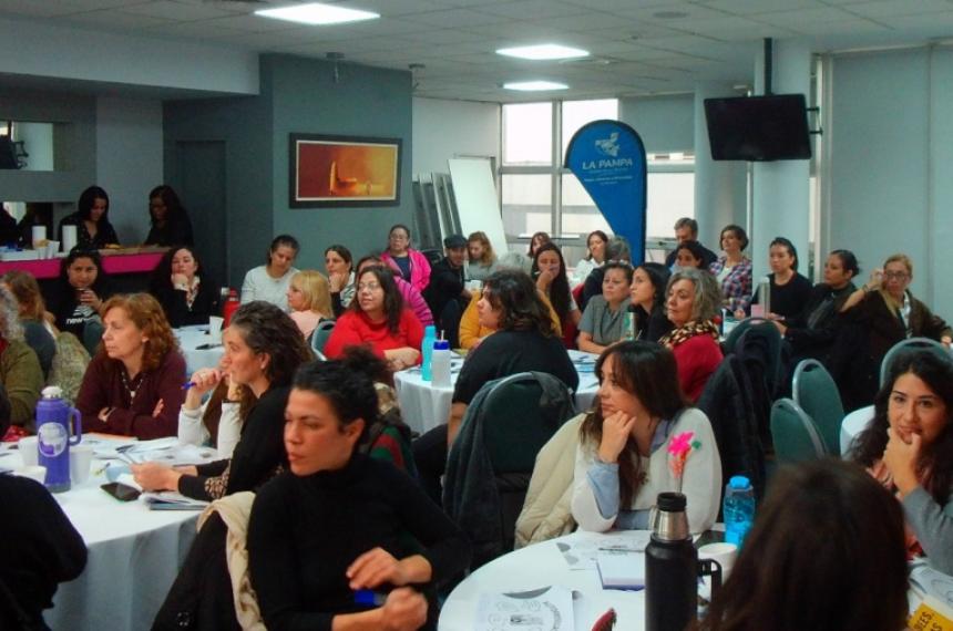 Programan talleres de Autonomiacutea Econoacutemica
