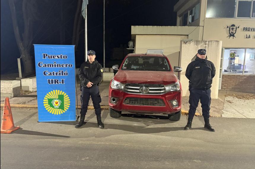 Puesto Caminero Catriloacute- recuperan camioneta robada en La Matanza
