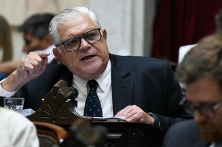 Loacutepez Murphy presentoacute un proyecto para cambiar la moneda y quitarle tres ceros