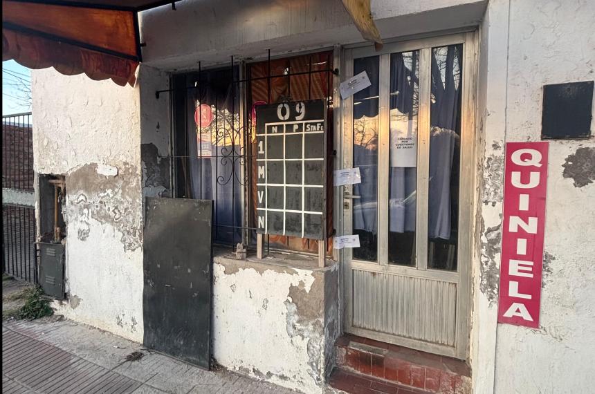 Lo hallaron tirado y descompuesto- murioacute por inhalacioacuten de monoacutexido de carbono