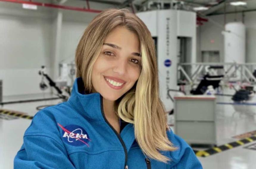 Mariacutea Noel de Castro- la primera astronauta argentina que marcaraacute historia en el espacio