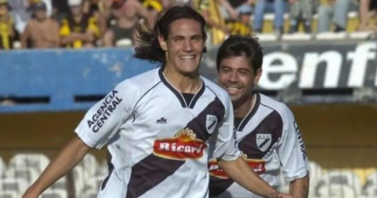 Cavani estaacute en el radar de Danubio