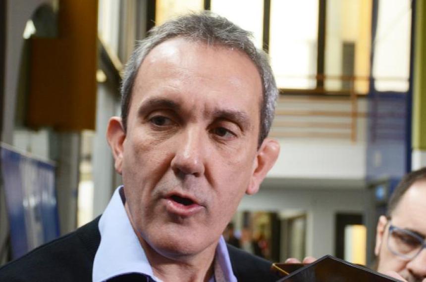 Altolaguirre volvioacute a reclamar el Data Room- No entiendo el capricho del gobierno