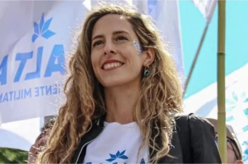 Dispusieron la prisioacuten domiciliaria de la funcionaria detenida por el ataque a la casa de Espert