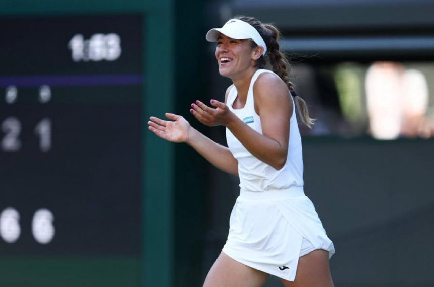 Solana Sierra sigue sontildeando y estaacute en octavos en Wimbledon