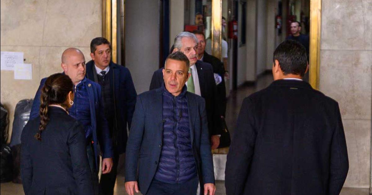 Causa Seguros- Alberto Fernaacutendez amplioacute su indagatoria y explicoacute su relacioacuten con Martiacutenez Sosa