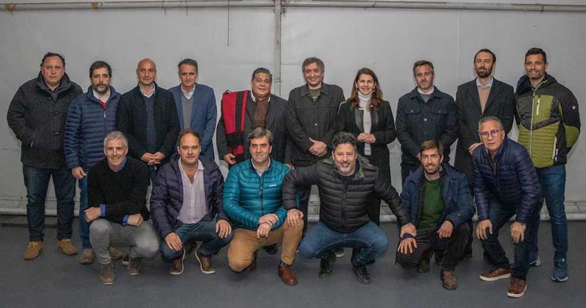 Intendentes kirchneristas rechazan el desdoblamiento y presionan a Kicillof