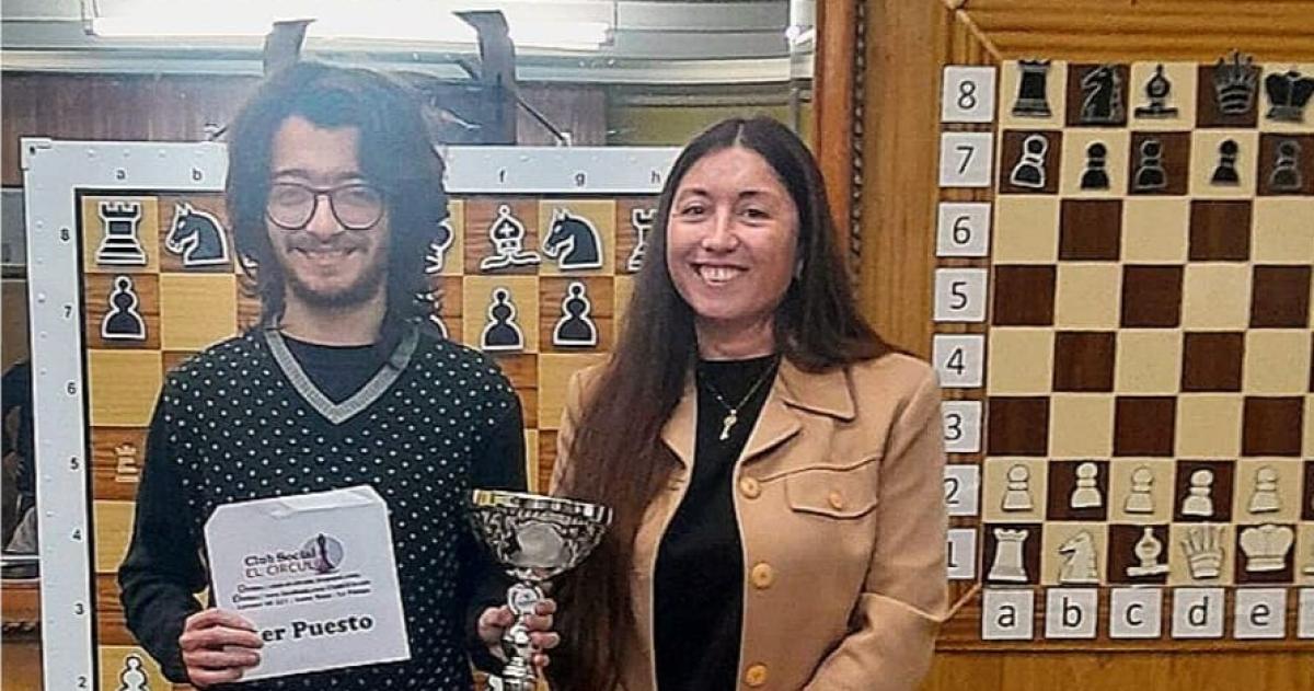 Llanos y un nuevo tiacutetulo